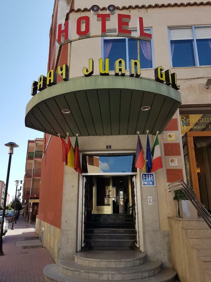 Hotel Fray Juan Gil Arevalo Bagian luar foto